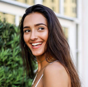 Meet your Posher, Nathaly